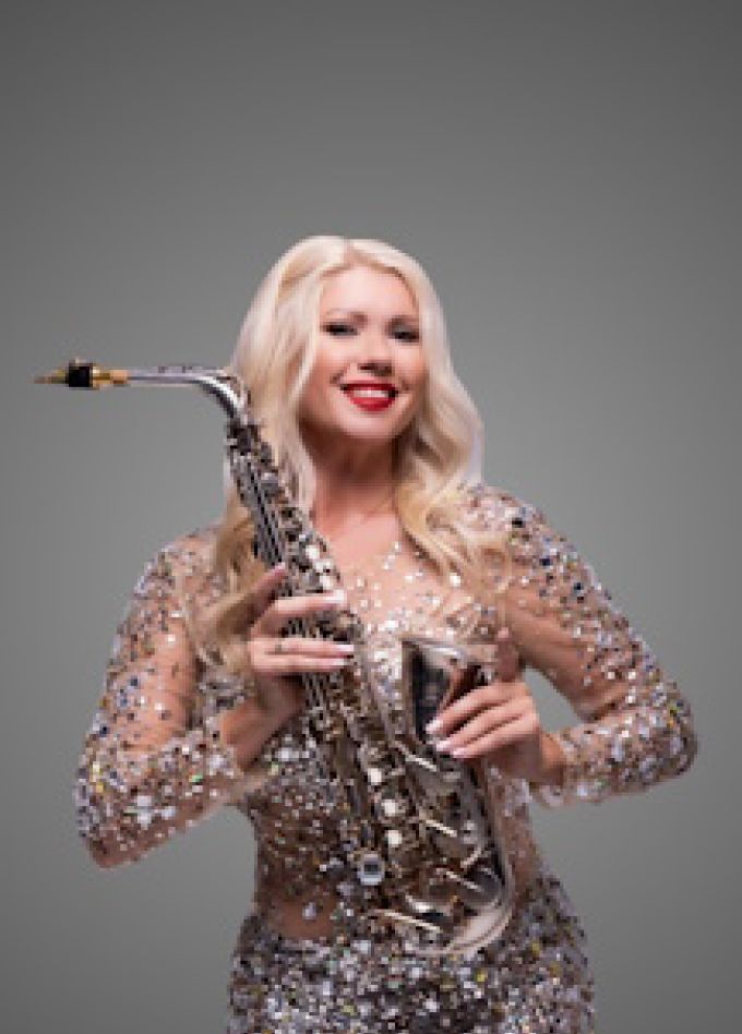 Анастасия Высоцкая LADYNSAX